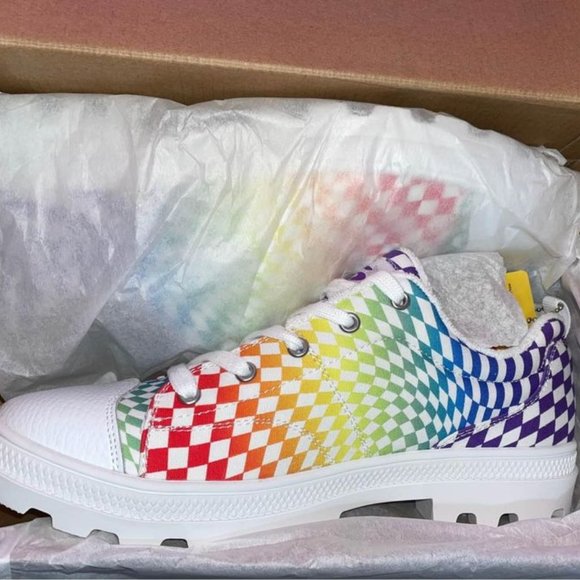 Sketchers Women’s Roadies Psychedelic Daze Canvas Sneakers Shoes Brand New - Picture 1 of 5